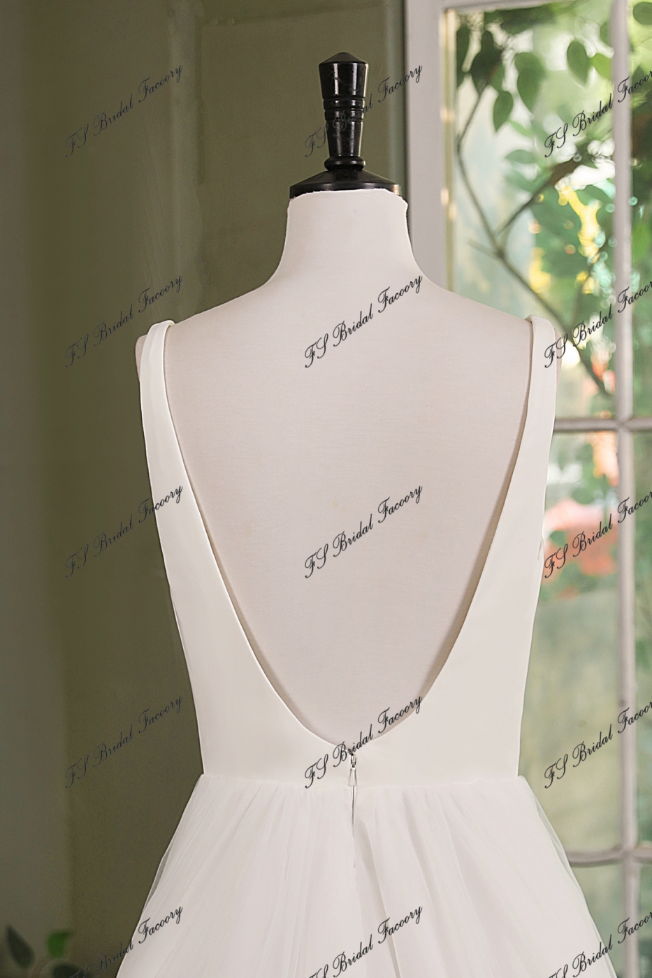 Simple Tulle A-Line Bridal Gown