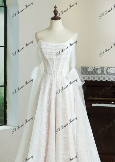 Lace A-line Wedding Gown With Off-the-shoulder Tulle Drapes