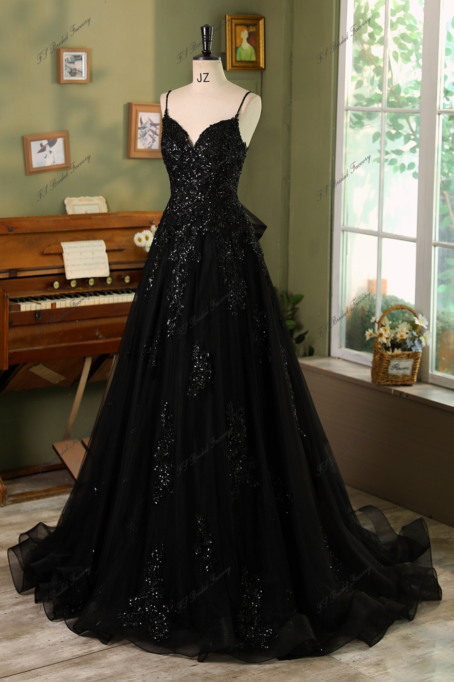 Detached Straps Beading Tulle Ball Gown