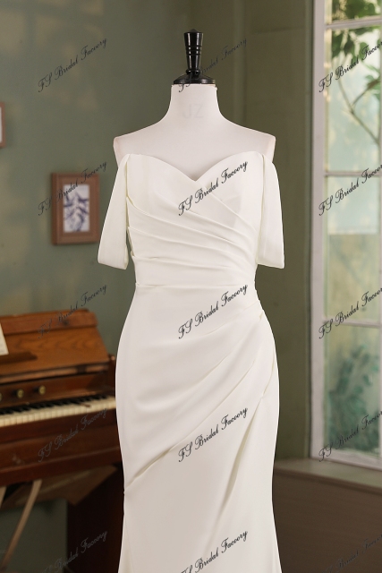 Mermaid Crepe Wedding Gown With Beading Lace Train