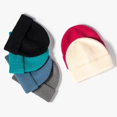 Wholesale Colorful Embroidery Customized Logo Winter Acrylic Custom Knitted Beaies