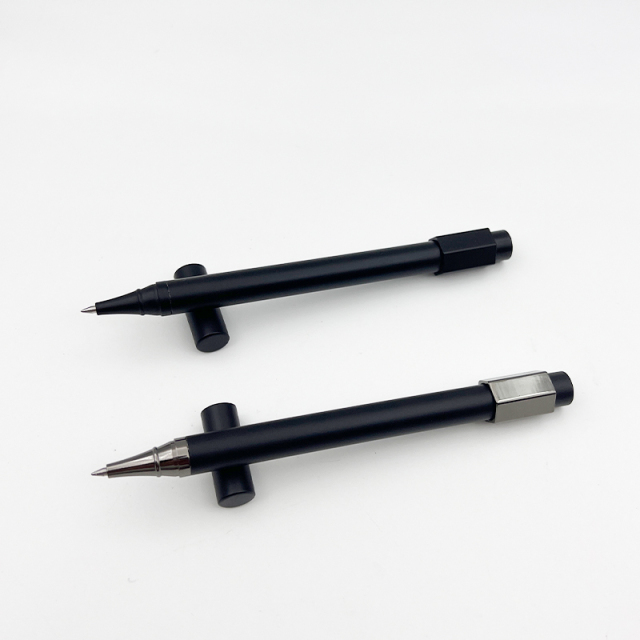 New Design Spinner Ballpoint Metal Pen 0.7 mm Writing Width Custom Logo Fidget Pen with Rotating Cap to Relieve Stress