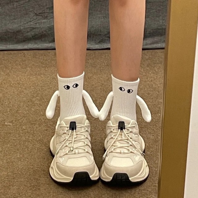 Xianghui Crew Outdoor Magnetic Suction 3D Doll Cute Design Popular Fashion Style Custom Cotton Colorful Funny Girl Socks