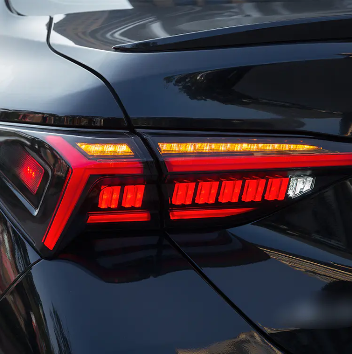 For Avalon Trunk Taillights 2018 Year