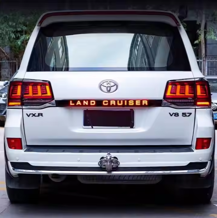 LED Rear Tail Lamp Lights for Toyota Land Cruiser LC200 2016 2021 New Auto Accessory with Red Lens Made ABS Material