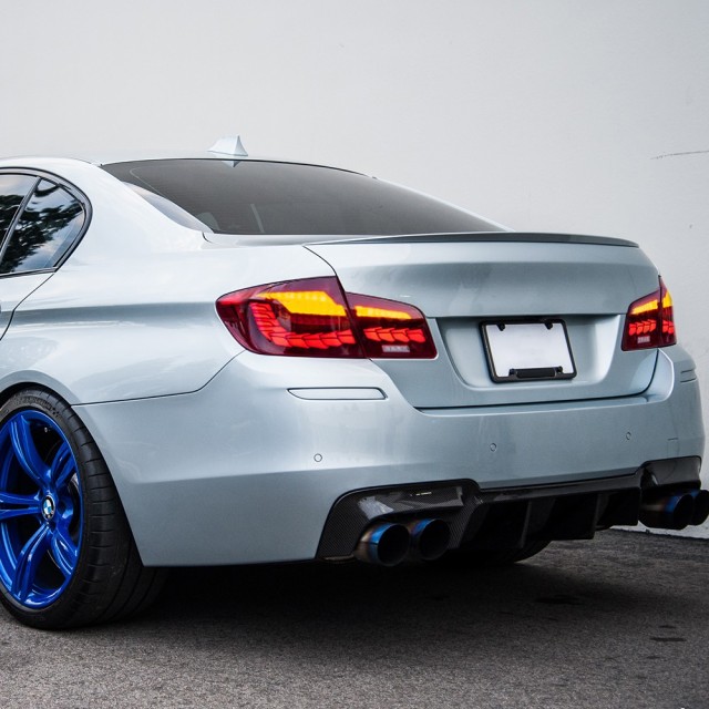 Red Tail Lights For 2011-2017 BWM 5 Series F10 F18 Tail Lights Assembly