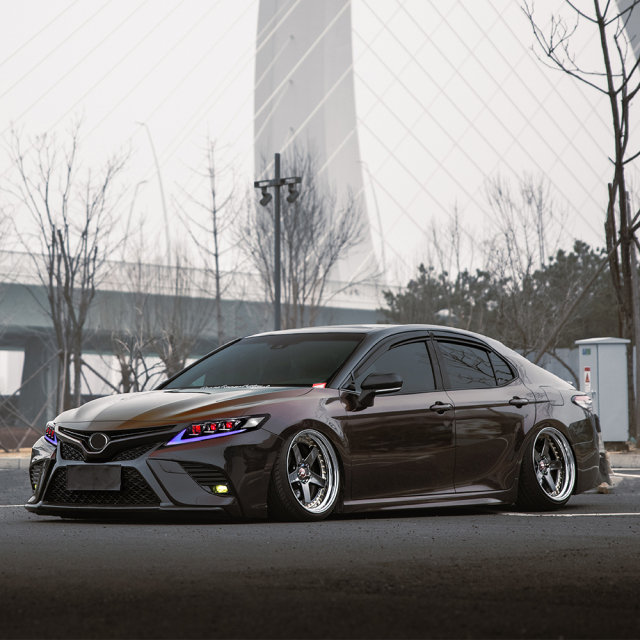 Demon Eye Headlights For 2018-2022 Toyota Camry LE SE XLE XSE Headlights Assembly (Triple Projectors headlights)