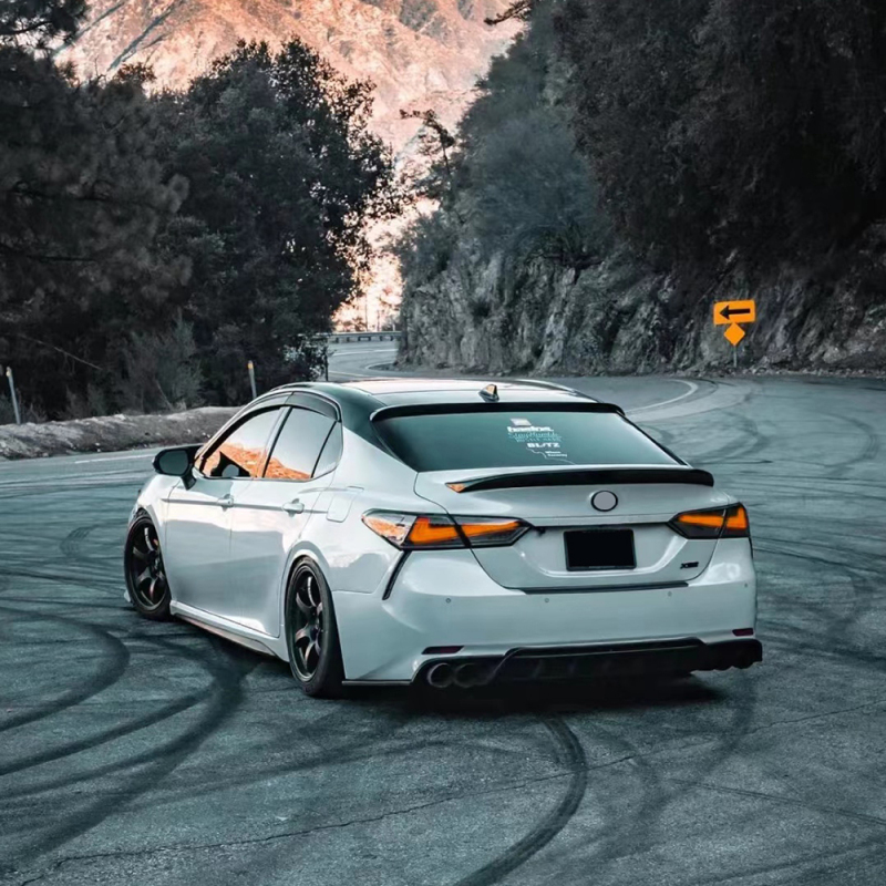 RGB Tail Light For 2018-2024 Toyota Camry LE/SE/XLE/XSE/TRD Tail Light Assembly
