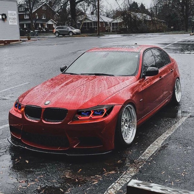 RGB Headlight For 2009-2012 BMW 3-Series E90 E91 320i 323i 325 330 335 (Halogen/Xenon)