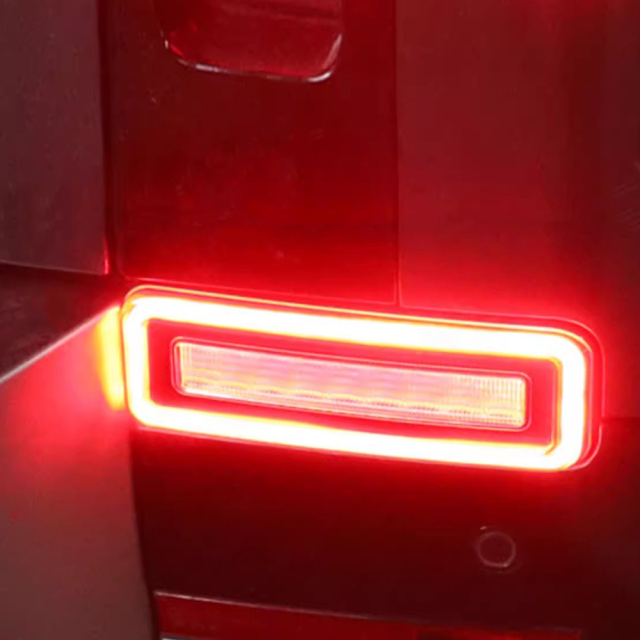 Led Tail Light for 2020-2023 Land Rover Defender LED Bumper Light (Red color)