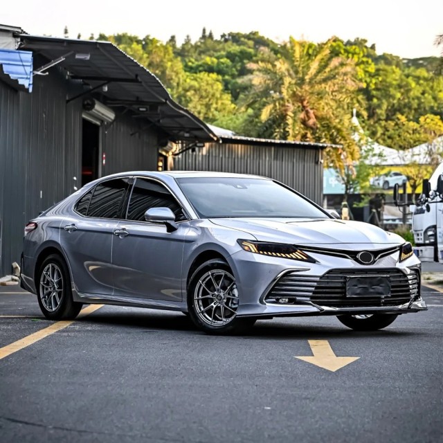 New Led Headlight For 2018-2024 Toyota Camry LE SE XLE XSE TRD (Audi Model)