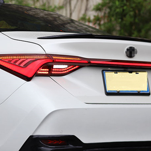 Suitable for 19 Toyota Asiatic Dragon Modified Throughflow Tail Lights LED Tail Light Assembly