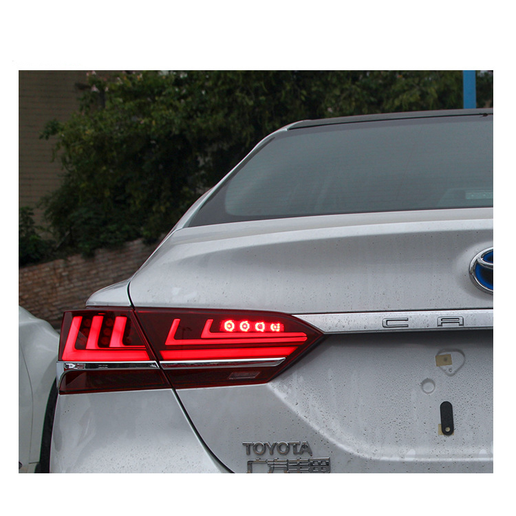 Suitable for 18 model Toyota Camry modified tail lamp assembly with breathing running water turn signal lamps