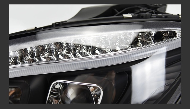 Mercedes-Benz C-CLASS Car Styling Headlights for Benz W204 LED Headlight 2007-2010 Head Lamp DRL Signal Hid Bi Xenon Angel Eyes Projector Lens Auto Accessories