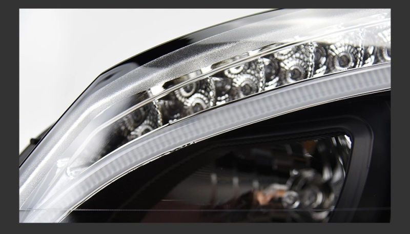 Mercedes-Benz C-CLASS Car Styling Headlights for Benz W204 LED Headlight 2007-2010 Head Lamp DRL Signal Hid Bi Xenon Angel Eyes Projector Lens Auto Accessories