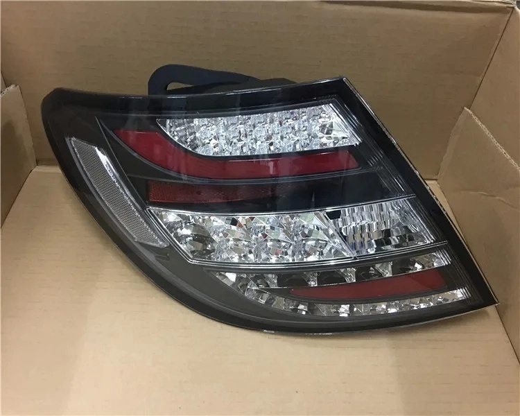 BMW 5 SERIES Car Styling for Benz W204 Tail Lights 2007-2013 C180 C200 C220 C300 LED Tail Lamp DRL Signal Brake Reverse Auto Accessories