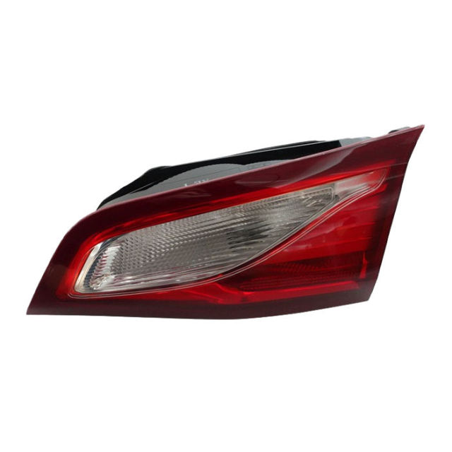 Chevrolet  Lacetti Auto Spare Parts Car Rear Lamp Left/Inner Led Type Tail Light for Chevrolet EQUINOX 2018