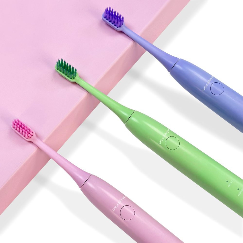 Different Colors Rechargeable Electric Toothbrush With Three Brushing Modes