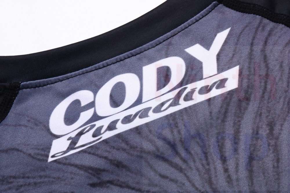 Men's MMA Compression Shirt Sports Fitness Tight Long Sleeve Tee Quick-Dry Functional Long Shirts