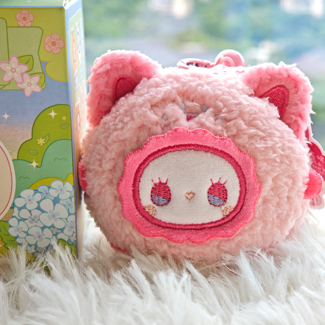 Original LuckyEmma Rua Rua Zoo Series Blind Box Custom Mystery Box Keychain,KingKong Toys