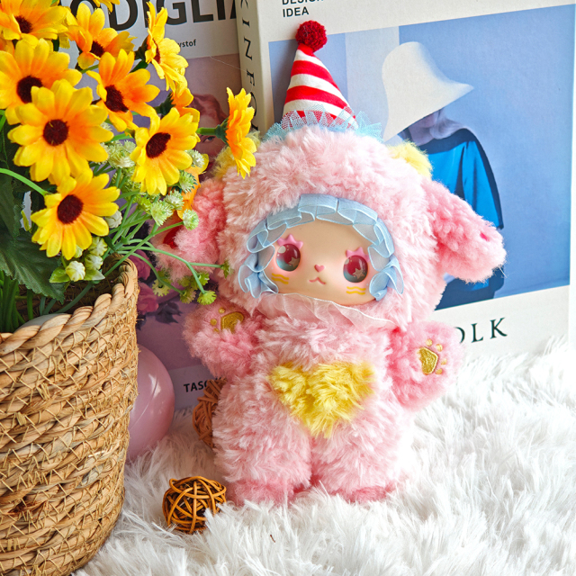 Original LOVELY EMMA Strange Flavor Party Series Mystery Blind Box Kawaii Plush Keychains Toys,KingKong Toys