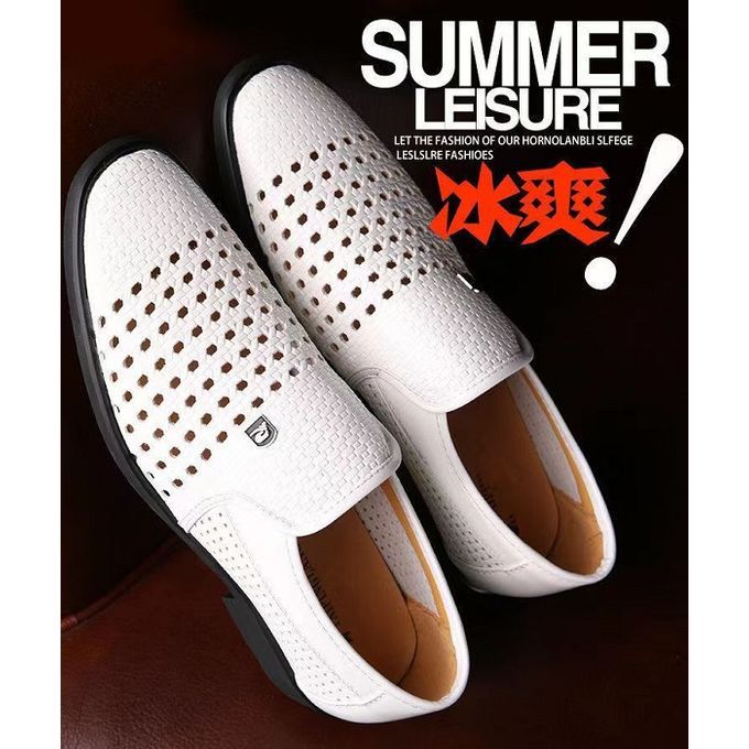 Summer New Men's Soft Leather Sandals Hollow-out Breathable Hole Hole Shoes Anti-skid Wear-resistant Soft Bottom Business Casual Men's Fashion Shoes