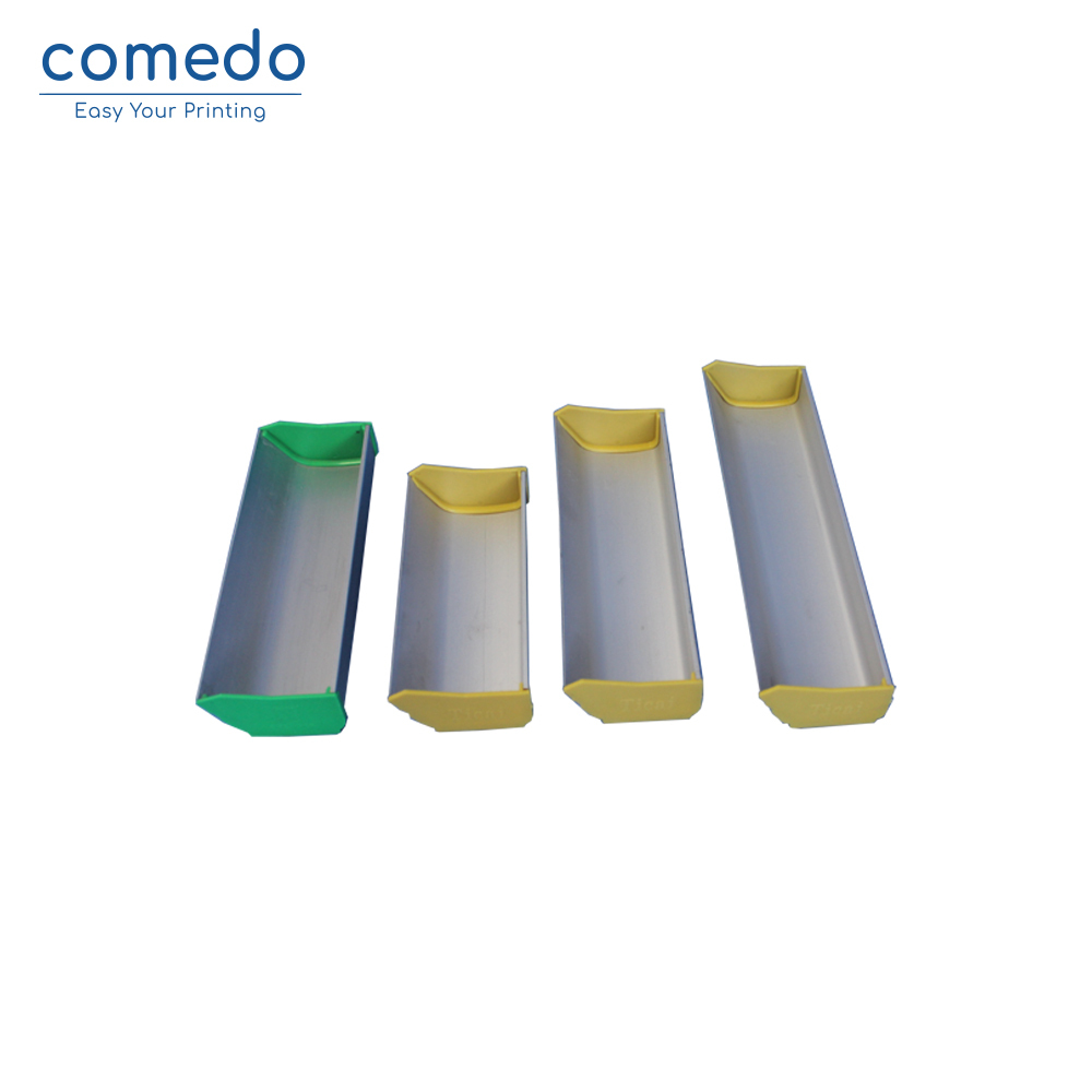 Aluminum screen printing scoop coater
