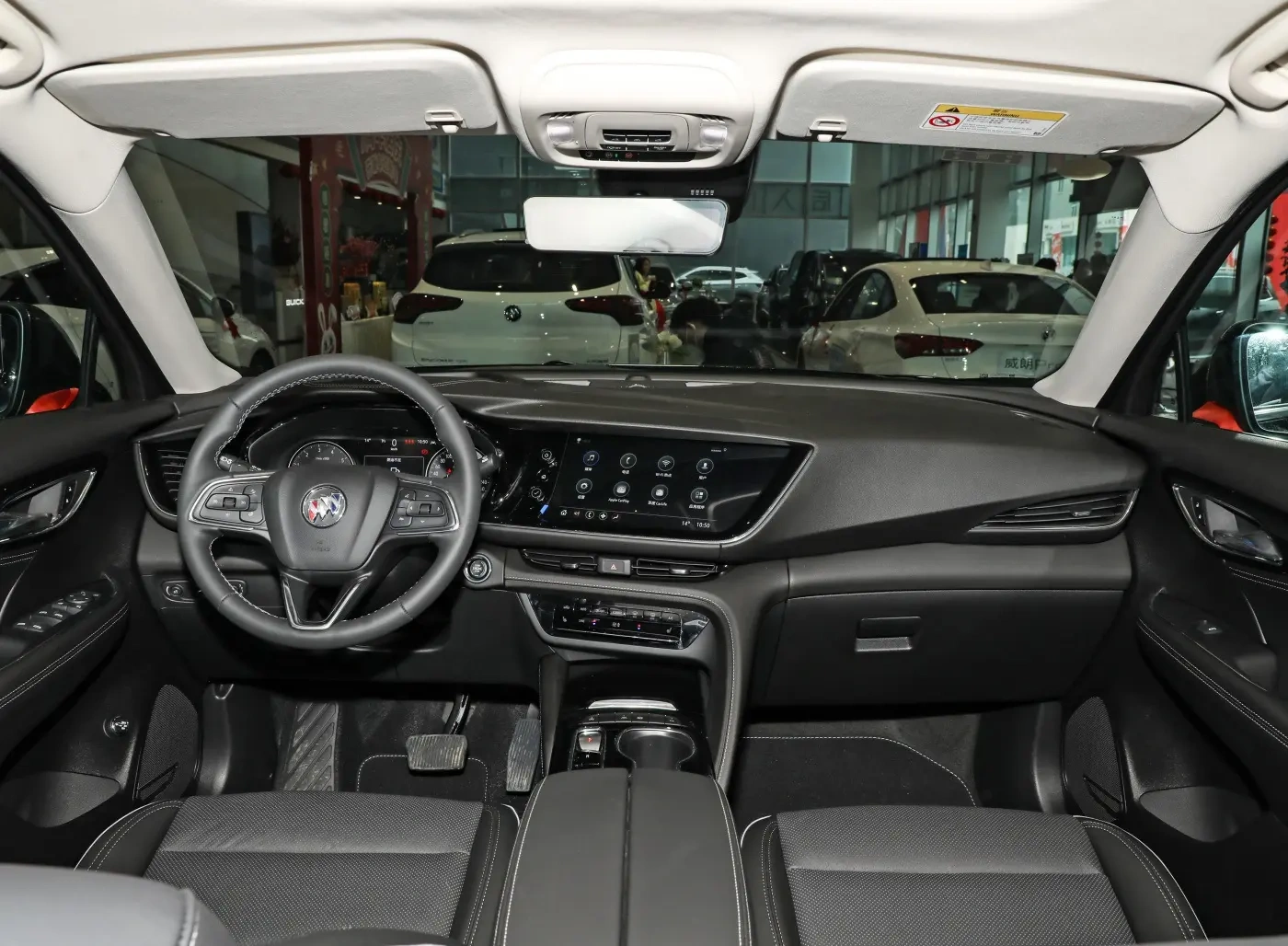 In Stock 2023 Envision PLUS 652T Deluxe Model New Cars Fuel SUV Vehicle For Bui*ck Envision PLUS 652T Interior Black Used Car