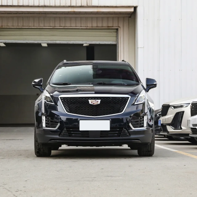 In Stock 2022 New Cars Cheap SUV XT5 28T Distinguished Four Drive Hoy Saling Made In China For Cadillac Used Car