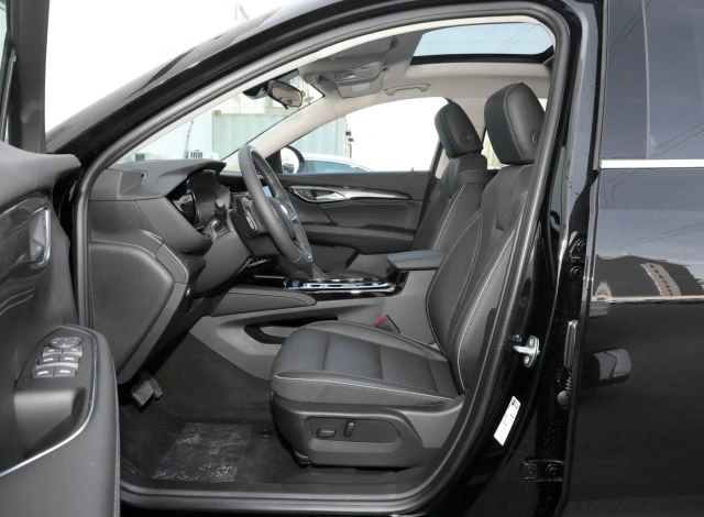 In Stock 2023 Envision S 652T Deluxe Model New Cars Fuel SUV Vehicle For Bui*ck Envision S 652T Used Car