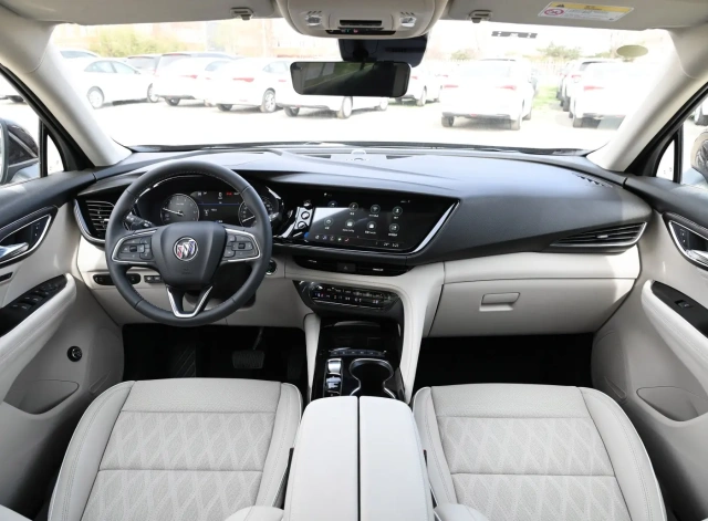In Stock 2022 Envision PLUS Avenir Seven seater Edition New Cars Fuel SUV Vehicle For Bui*ck Envision PLUS Avenir Used Car