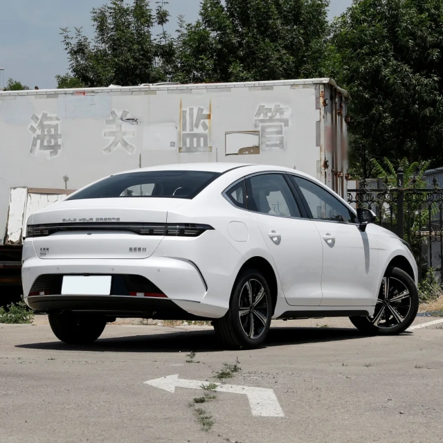 BYD Chazor 05 DM-i Hybrid New Energy Vehicle 120km Comfort Flagship Version Zungui Chazor 05 Qijian Electric EV Car 2023