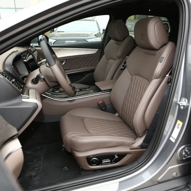 Chinese Cheap 4 Four Wheel Han New Energy EV 506km Adult Electric Vehicles Electric Cars For Byd
