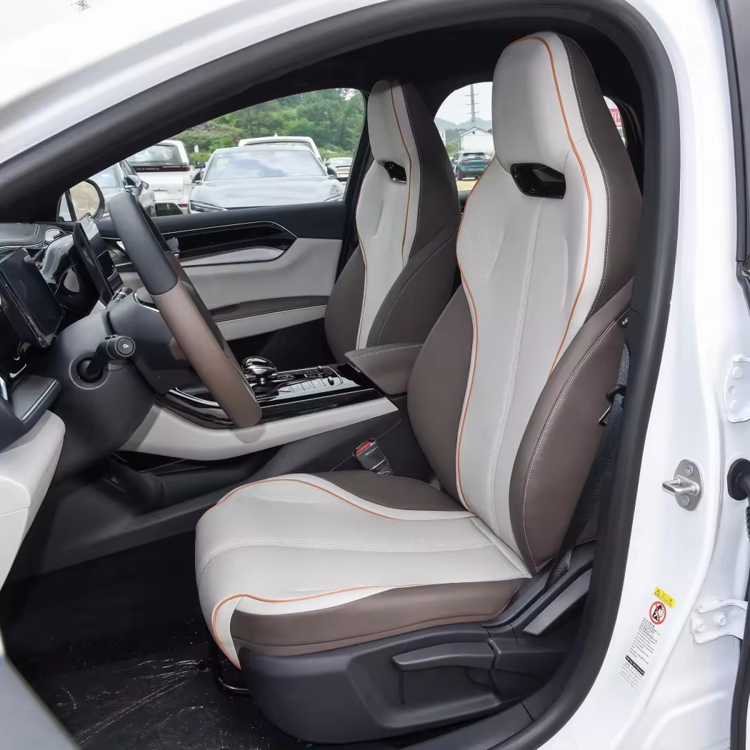 IN STOCK NOW BYD Qin PLUS DM-i electric byd qin used qin (byd)li auto one