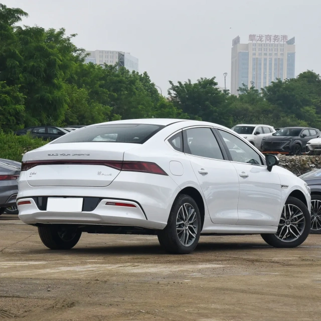 IN STOCK NOW BYD Qin PLUS DM-i electric byd qin used qin (byd)li auto one