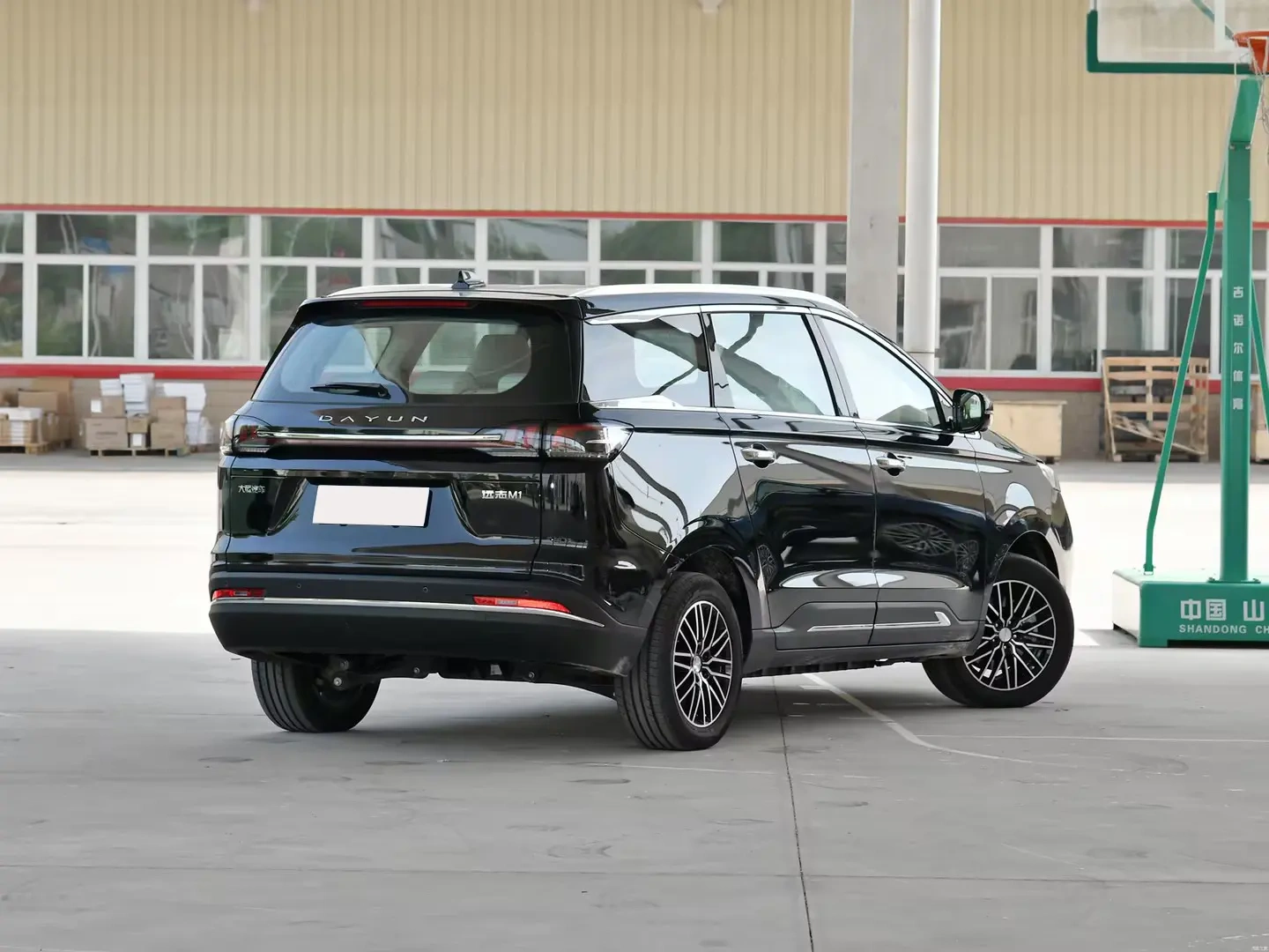 New Car 2023 Hot Selling High Speed New Energy Vehicles Car Dayun Yuanzhi M1 450km 170km/h 197 Hp Motor 72.27kwh For