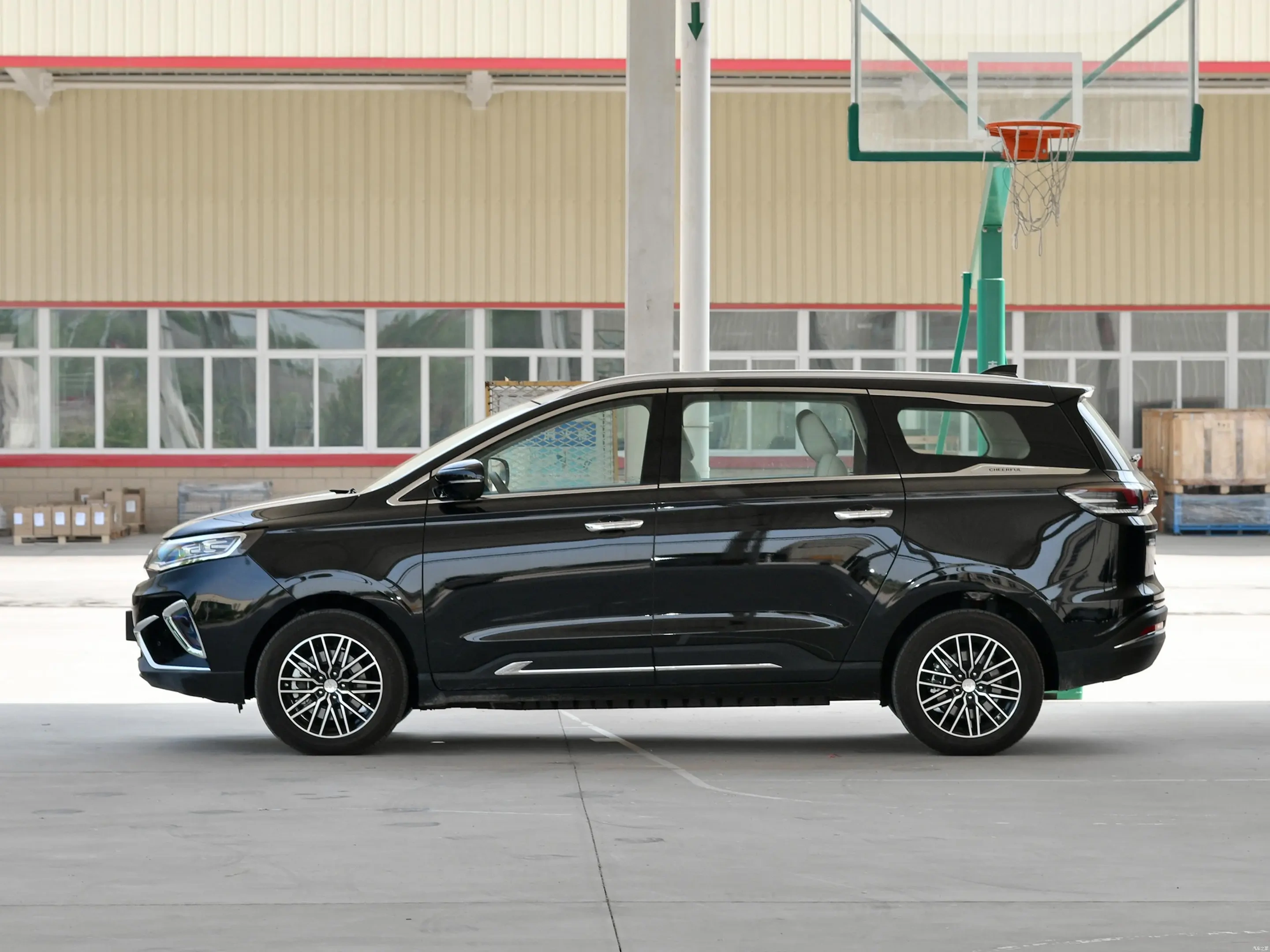 New Car 2023 Hot Selling High Speed New Energy Vehicles Car Dayun Yuanzhi M1 450km 170km/h 197 Hp Motor 72.27kwh For