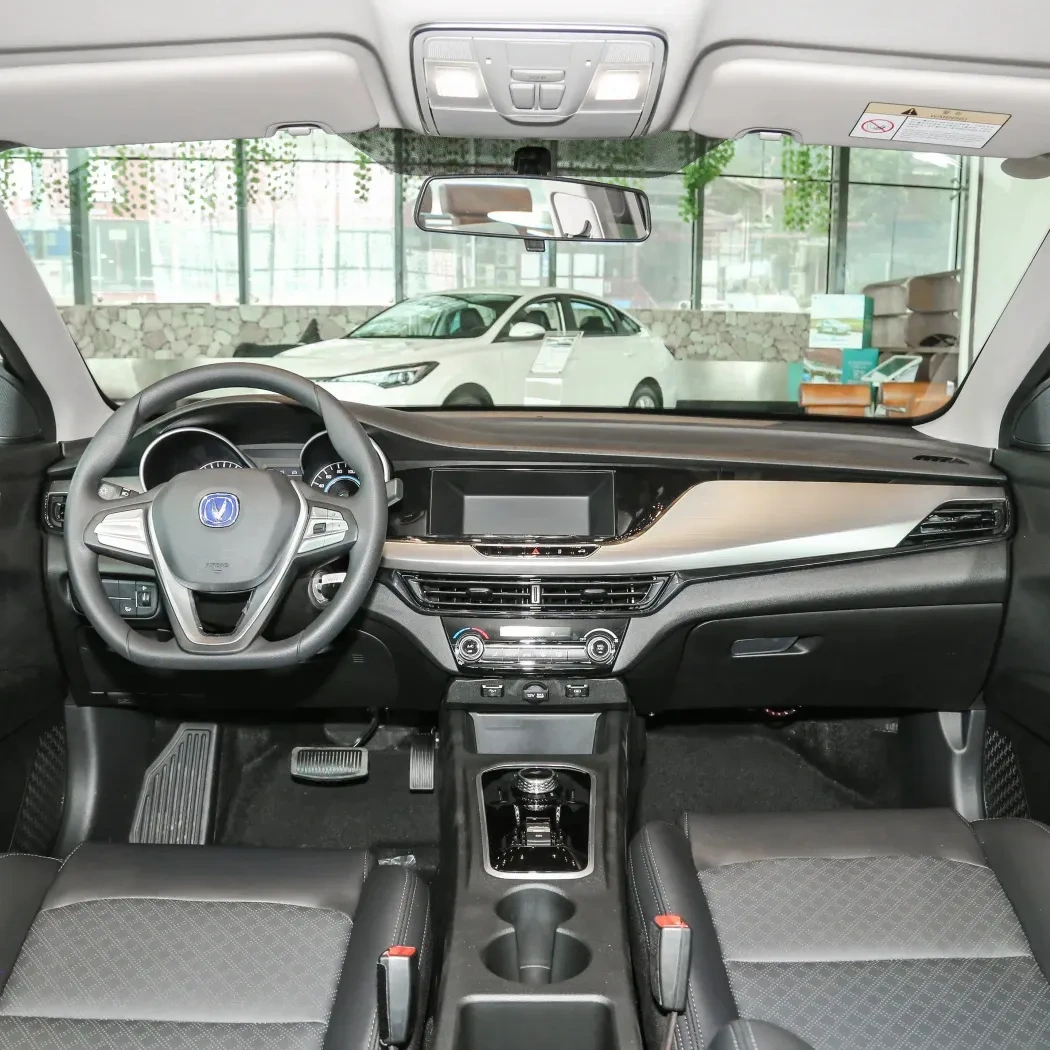 2023 Changan YiDong Ev460 High Quality Cheap Electric Car Made In China