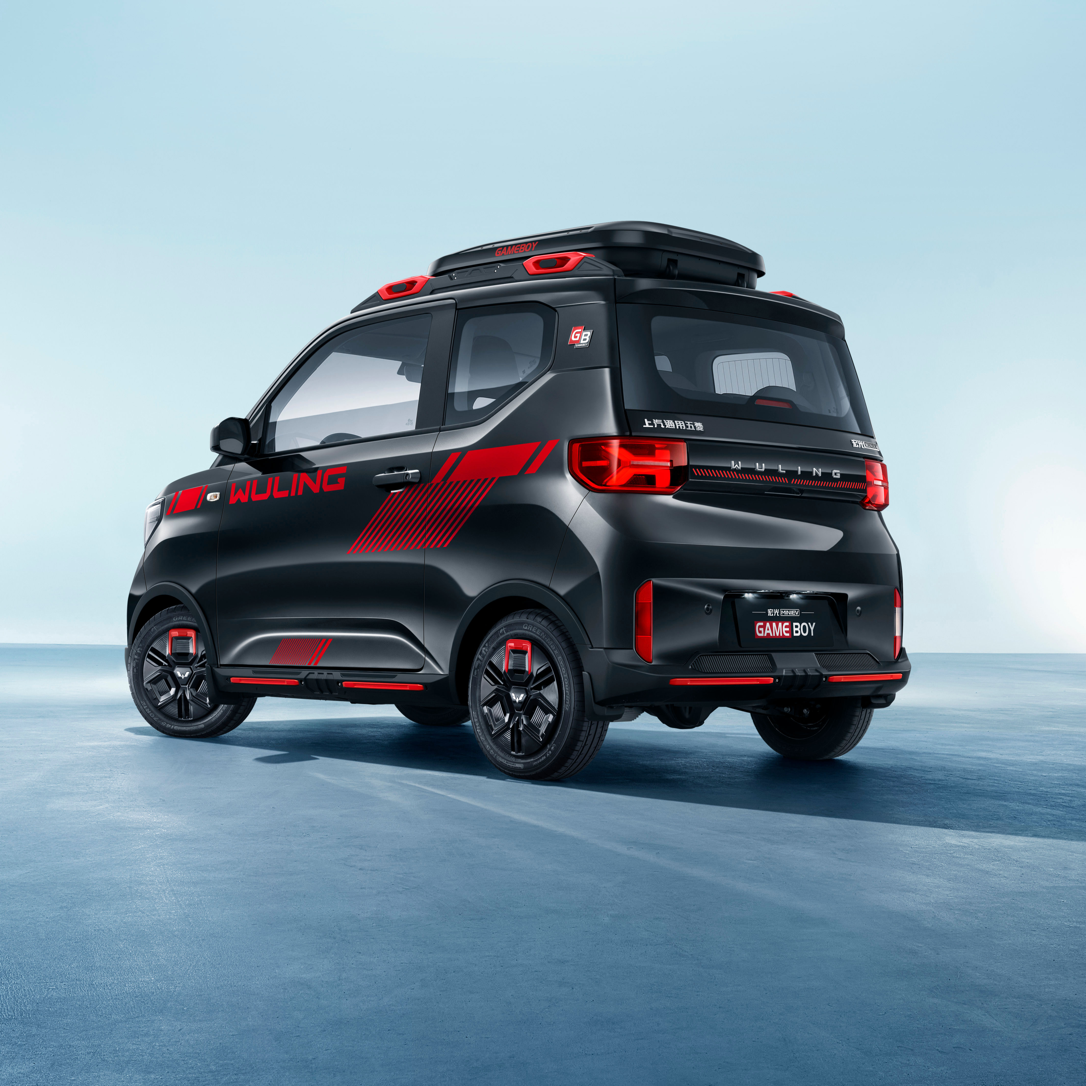 2022 New Electric Cheap Car EV Coupe Hot Saling Mobility Scooter Play Style 300km For Wu Ling GAMEBOY Used Cars