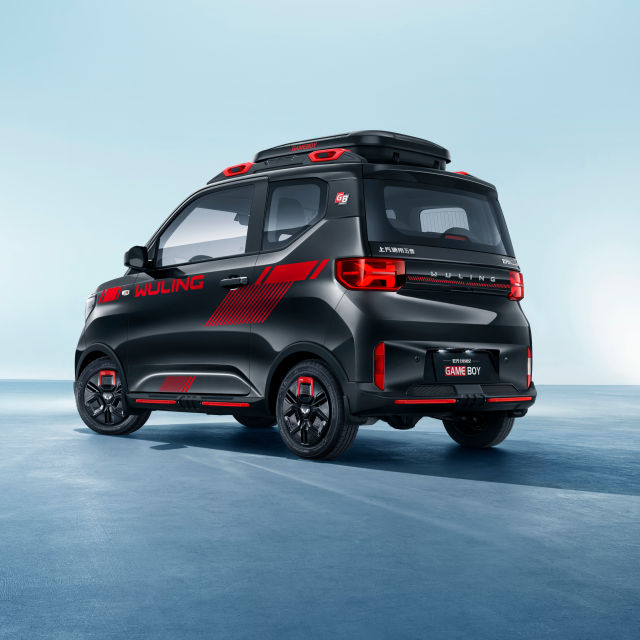 2022 New Electric Cheap Car EV Coupe Hot Saling Mobility Scooter Play Style 300km For Wu Ling GAMEBOY Used Cars