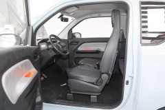 In Store 2022 Wuling Mini Ev Cheap Electric Car Easy Style 120KM Range Without Air Conditioning Fast Charging For Wuling Mini