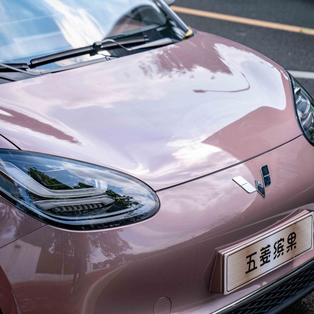 2023 New Electric Cheap Car EV Coupe Hot Saling Mobility Scooter Interconnection Style For Wuling Bingo Used Car