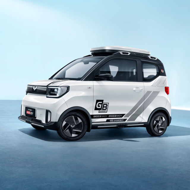 2022 New Electric Cheap Car Wuling Mini EV Coupe Hot Saling Mobility Scooter Play Coffee Style For Wu Ling GAMEBOY Used Car