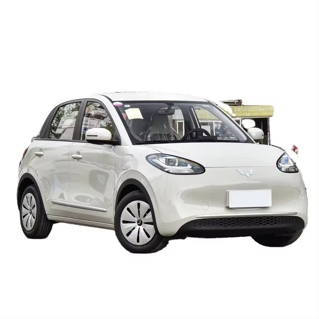2023 New Electric Cheap Car EV Coupe Hot Saling Mobility Scooter Fast Style For Wuling Bingo Used Car
