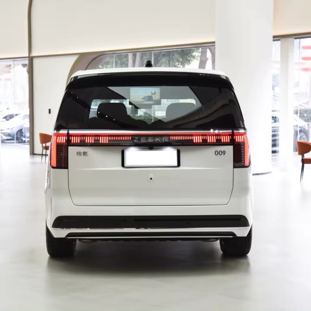 2022 New And Used Electric Cars EV Hot Saling Limousine We Style Made In China For ZEEKR 009 Cars