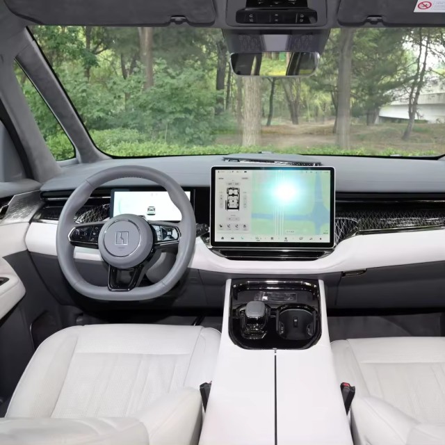 2022 New And Used Electric Cars EV Hot Saling Limousine Me Style Made In China For ZEEKR 009 Cars