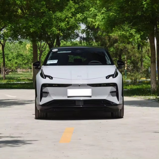 2023 New And Used Electric Cars EV Hot Saling Limousine Four-wheel drive X YOU Style Made in China For ZEEKR X Cars