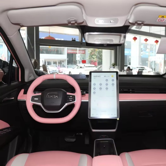 2022 New And Used Electric Cars EV mobility scooter Cheap V 400 Lite pink Hot Saling Made In China For NETA SUV Cars