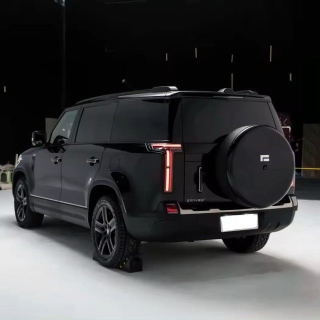 Luxury EV Suv BAW Polar Stone 01 Jishi 01 2023 Best Suv For The Money Exclusive 6-seater Edition New Energy Vehicles