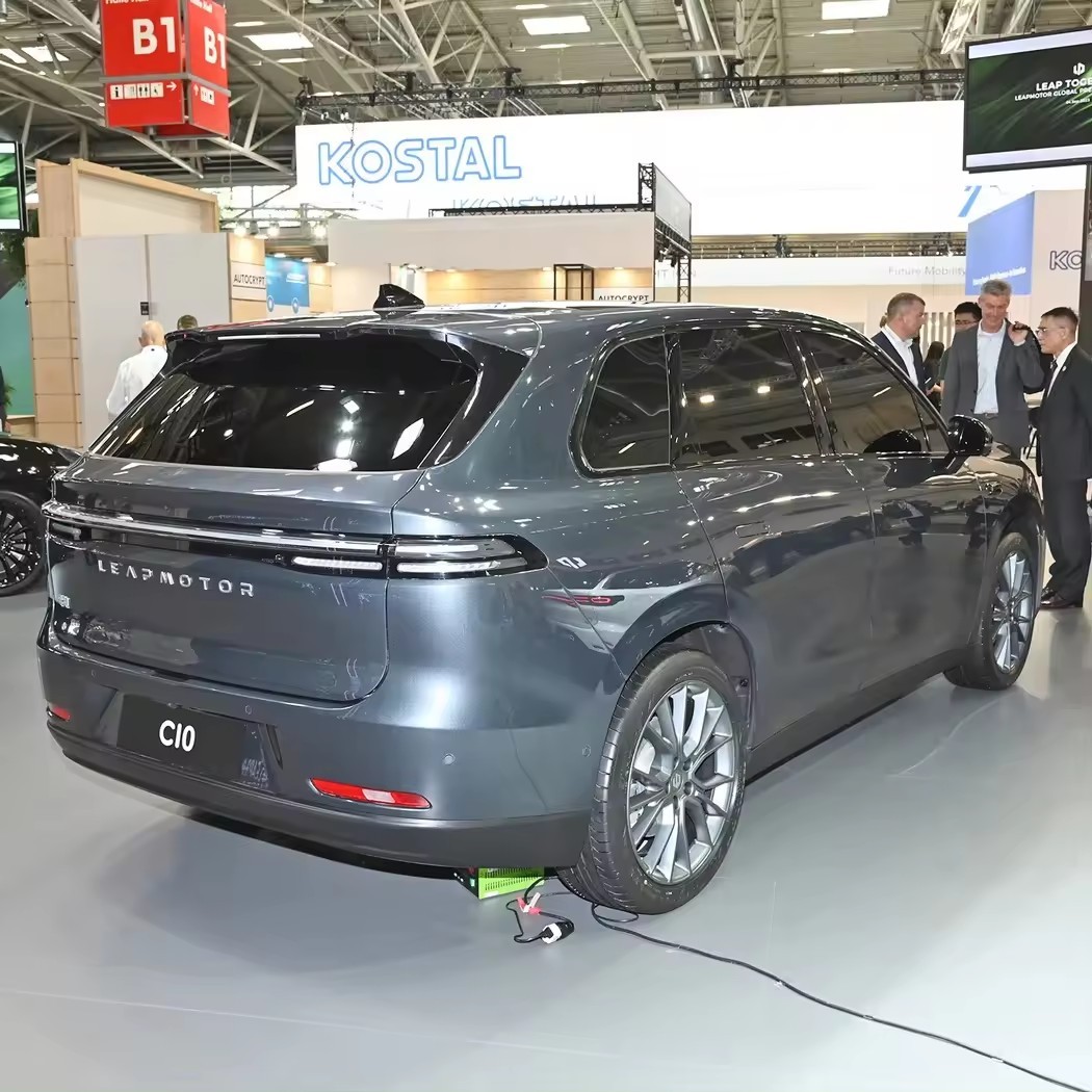 Hot sale ZEEKR C10 2023 Basic Model New And Used Electric Car From China New Ev Electric Vehicle